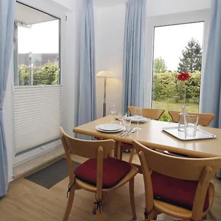 Yachthafenresidenz-wohnung-8110-848 * Ostseebad Kühlungsborn